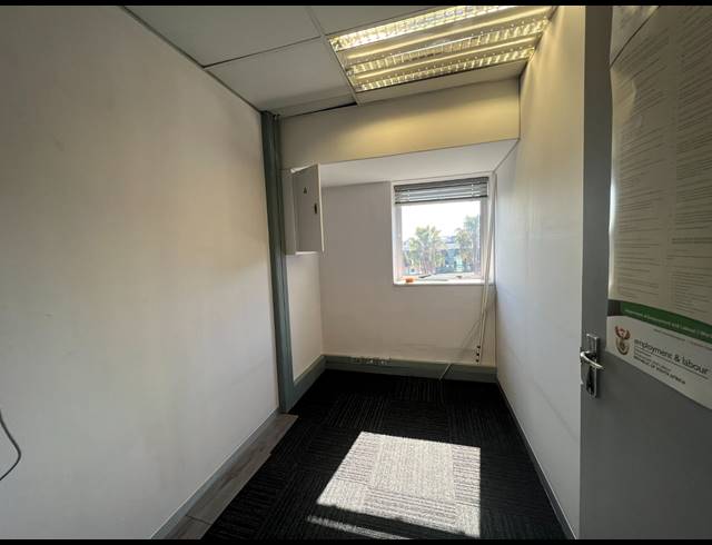 312M² OFFICE TO LET IN ROSEBANK